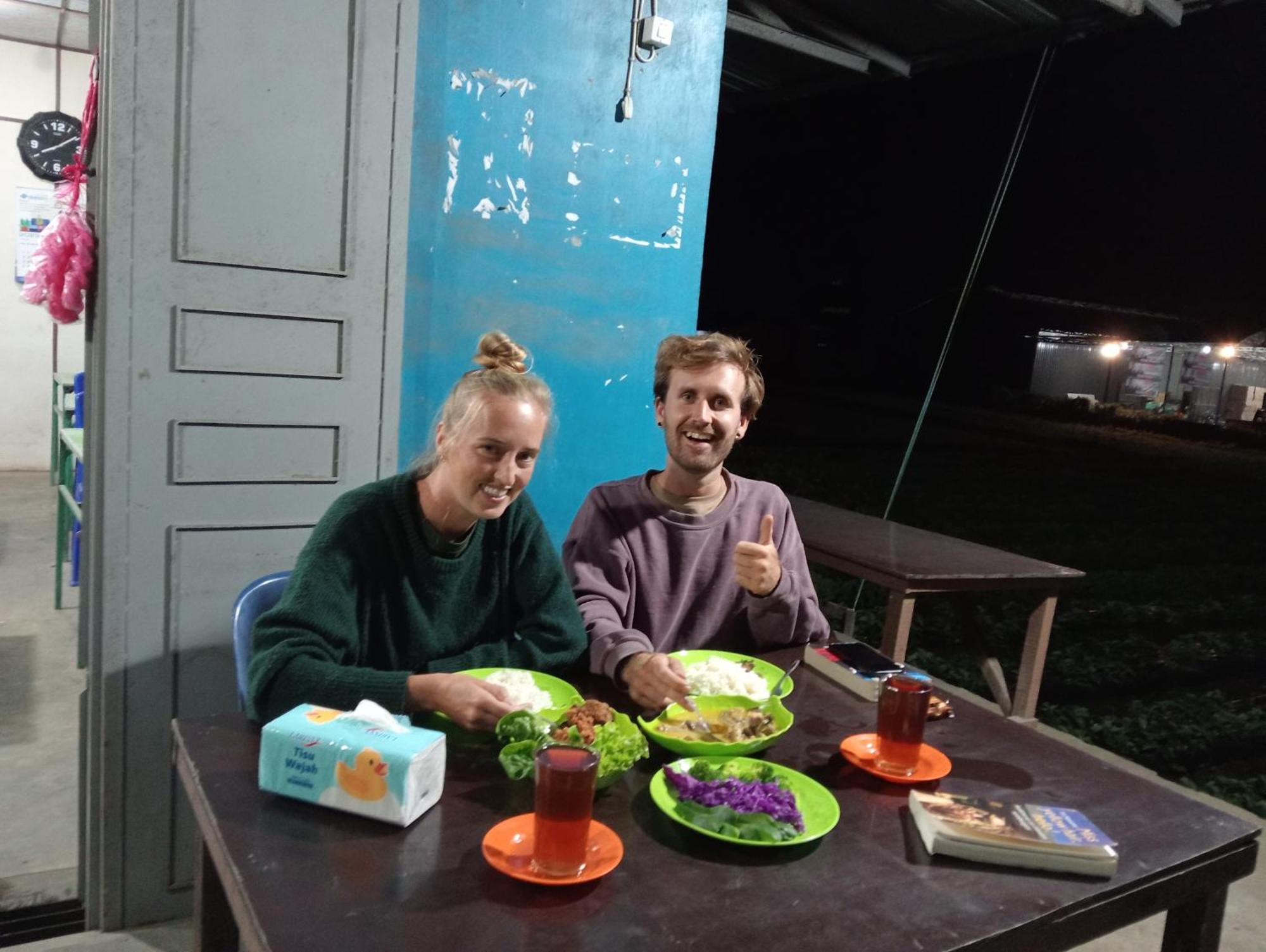 Vulkaan Homestay Berastagi Exterior foto