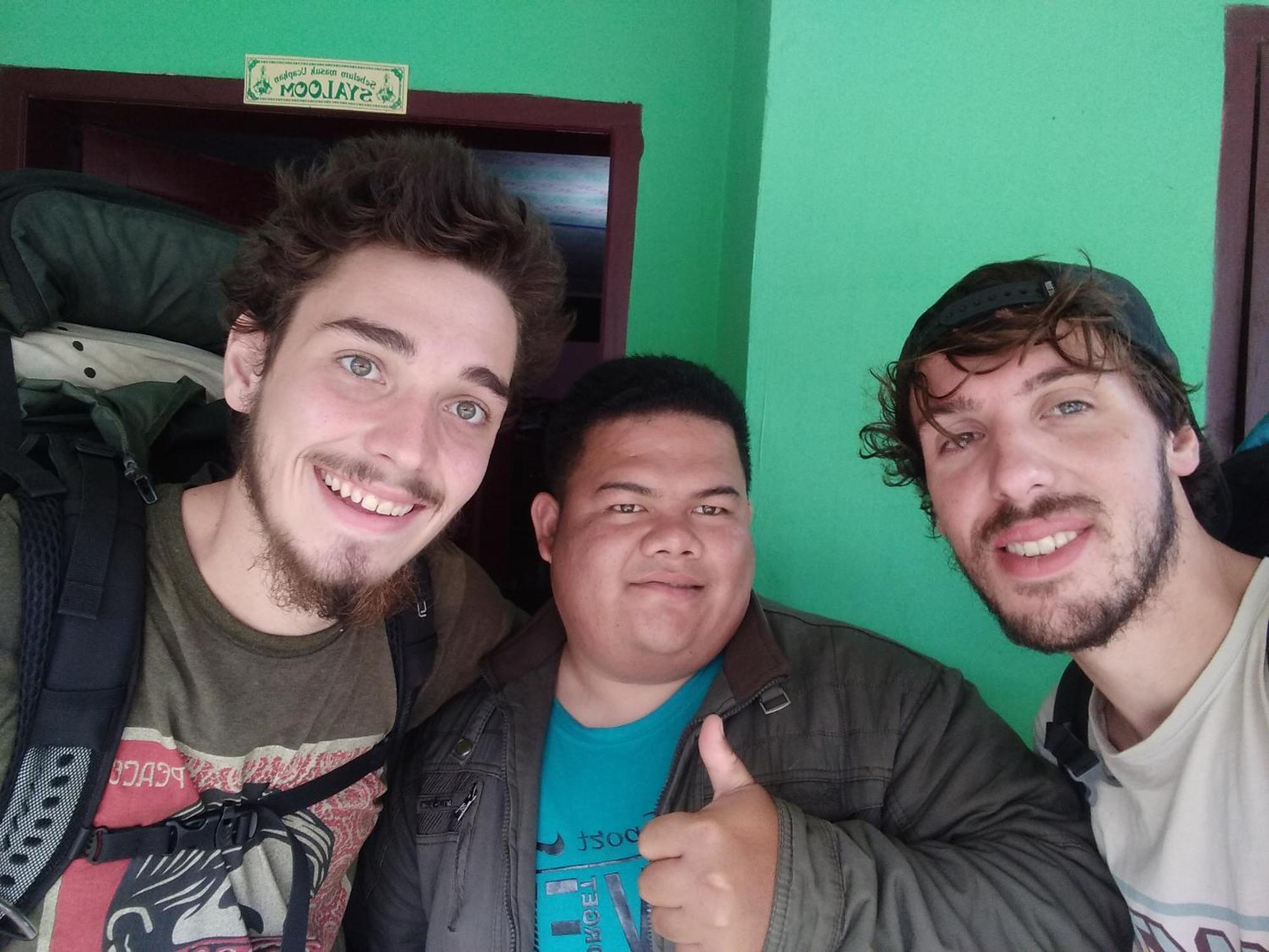 Vulkaan Homestay Berastagi Exterior foto
